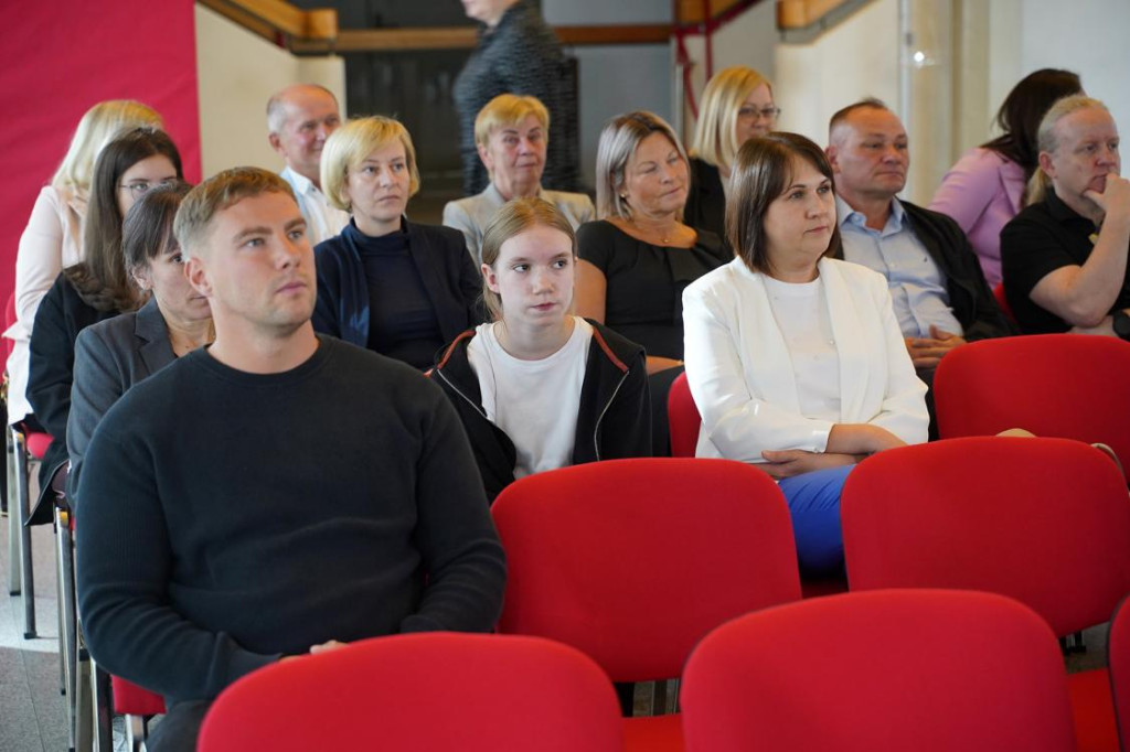 Człuchów: Nagrody i wyróżnienia na uroczystej sesji Rady Miejskiej