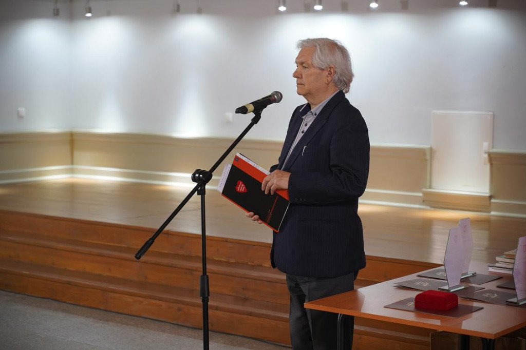 Człuchów: Nagrody i wyróżnienia na uroczystej sesji Rady Miejskiej