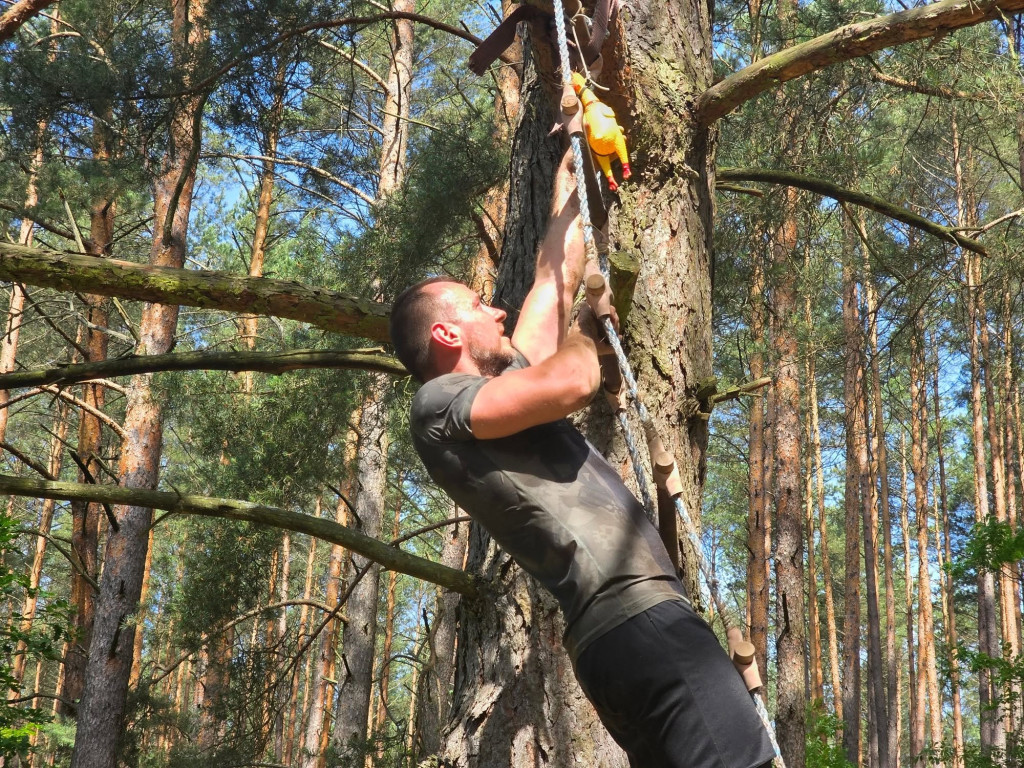 Gmina Krajenka: Błoto, przeszkody, uśmiechy i mnóstwo dobrej zabawy – tak w skrócie można podsumować VII edycję biegu Skórkowaniec!