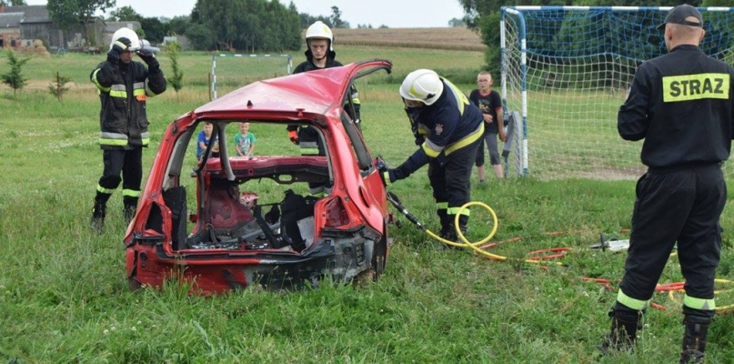 Mierucin: Piątek ze strażakami - fot. KGW Mierucin