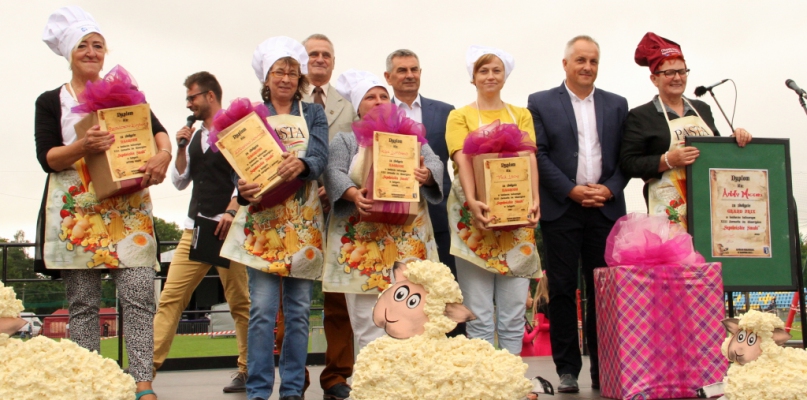 Sępólno: Wszystkie kolory jarmarku - fot. Jacek Wojtania