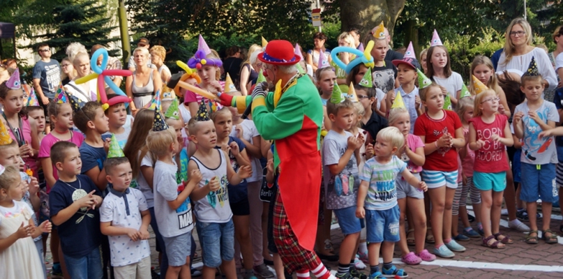 Kamień: Tłumy dzieci i dorosłych żegnały wakacje - fot. MGOK Kamień Krajeński