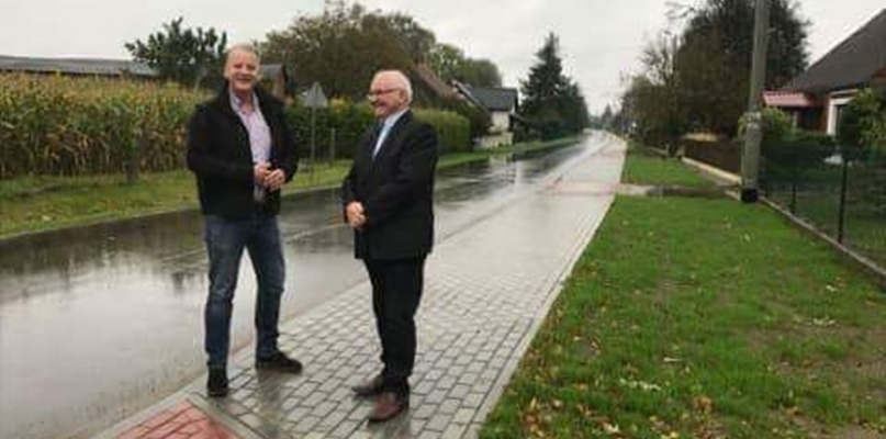 Nowy chodnik w Witrogoszczy - fot. UM w Łobżenicy