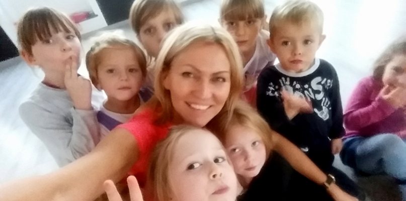 Sępólno: Brykające brzdące - fot. Ewa Quiring - Korczak