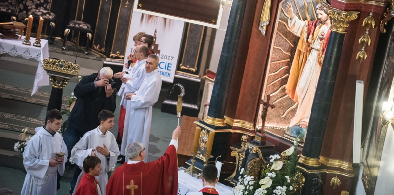 Nowy blask wnętrza kościoła w Więcborku - fot. Tymon Markowski/Urząd Marszałkowski Województwa Kujawsko-Pomorskiego