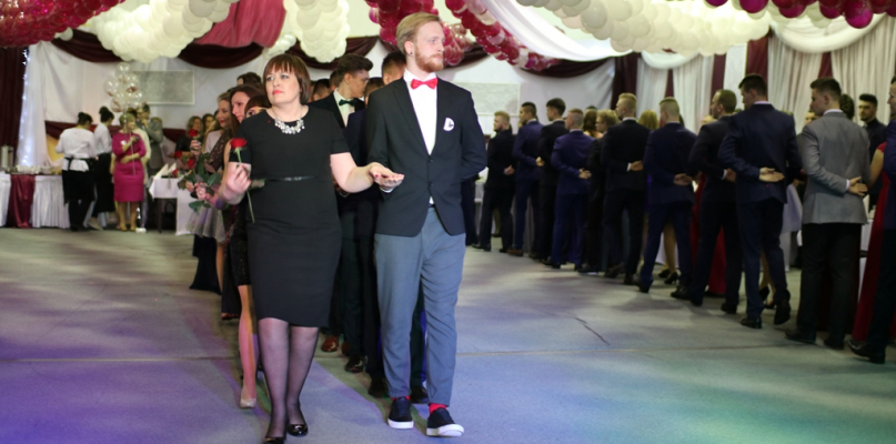 Studniówka 2018 LO w Więcborku - foto cz.2