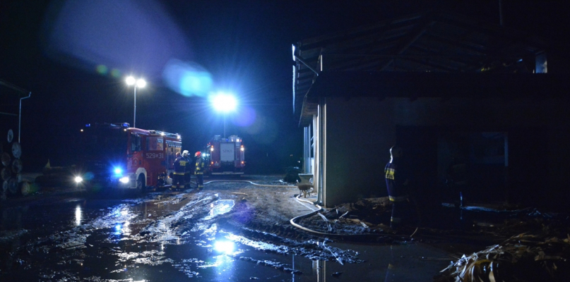 Pożar stolarni w Adamowie - fot. Marcin Misiak