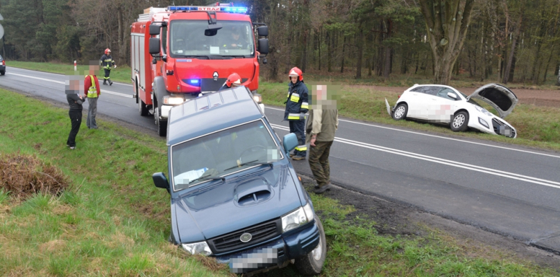 Kolizja na DK-25 w Piasecznie koło Sępólna Krajeńskiego - fot. Marcin Misiak
