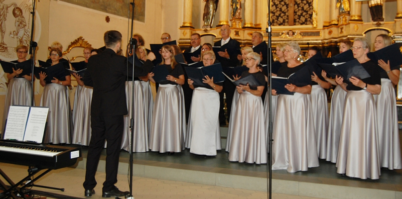 Koncert chóru Lutnia w Więcborku - fot. Paweł Szydeł