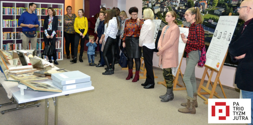 Zakończenie projektu "Komierowscy. Wszystkie drogi prowadzą do domu" - fot. Biblioteka Publicza w Sępólnie Krajeńskim