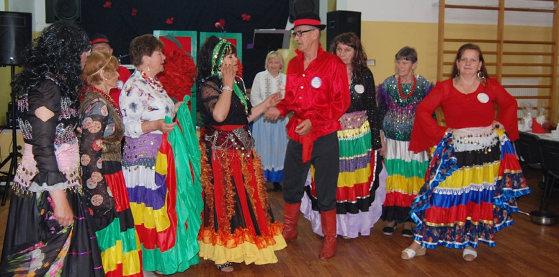 Senioriada z cygańskim weselem