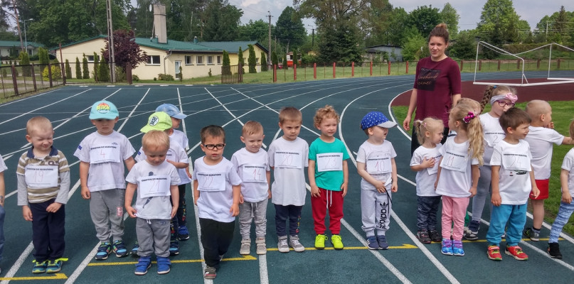 Przedszkolaki z Bajki w ogólnopolskim maratonie