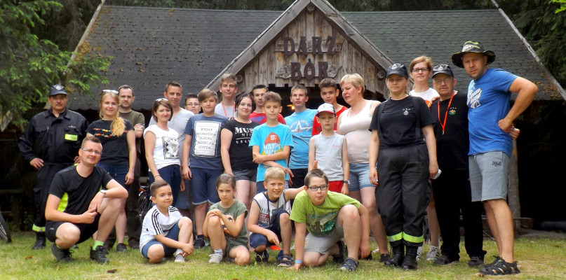Rodzinny Rajd Rowerowy - świetlica OSP - fot. Lucyna Tarnowska-Latzke