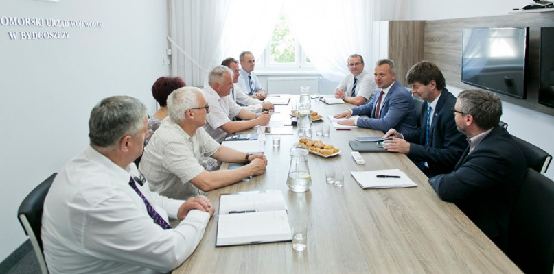 Zgodna współpraca rządowo-samorządowa - fot. KPUW