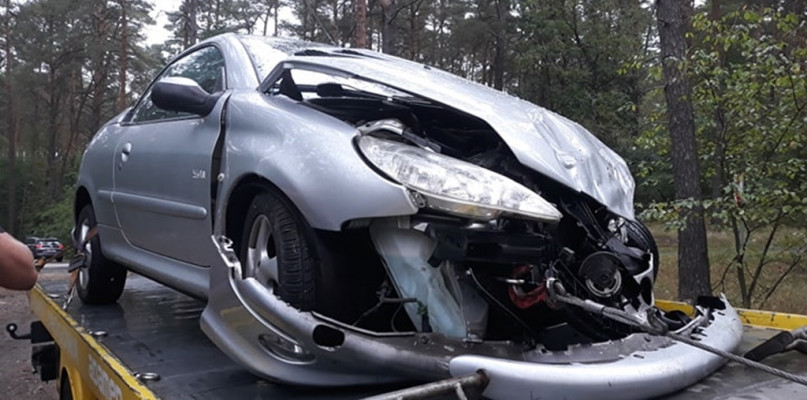 Zderzenie osobówek w Bożenkowie - Fot. Pomoc Drogowa Koronowo Adamer Adam Łysek 691 228 772