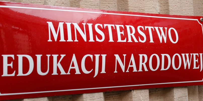 Od nowego roku duże podwyżki dla nauczycieli - fot. MEN