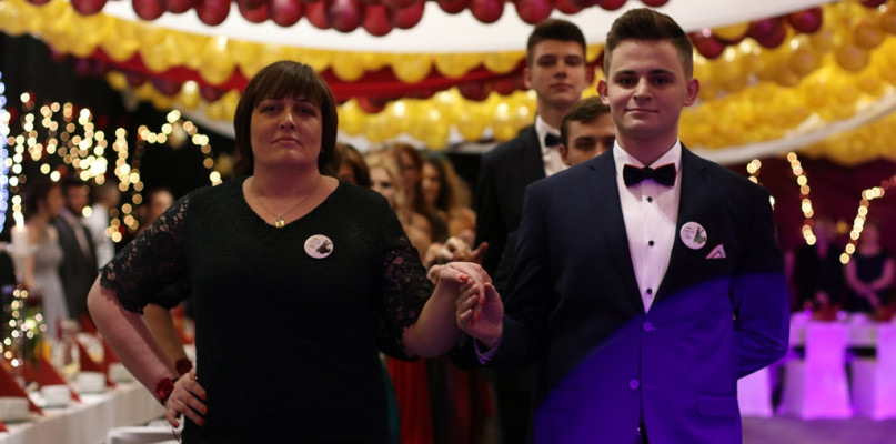 Studniówka 2020 Liceum Ogólnokształcącego w Więcborku - fot. Ewa Szydeł