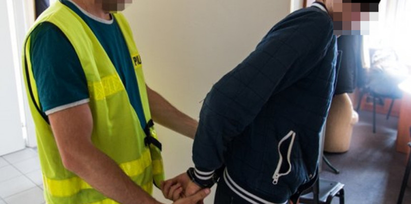 Nastoletni złodziej torebki wpadł w ręce bydgoszczanina - fot. KMP Bydgoszcz