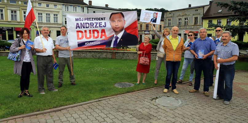 Koronowo: Honorowy Komitet Poparcia Prezydenta Andrzeja Dudy - fot. nadesłane