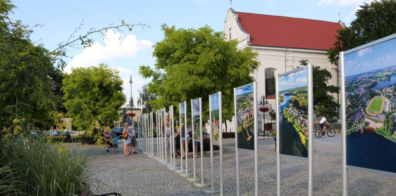 Więcborska Scena Letnia w operowej i fotograficznej oprawie - fot. Ewa Szydeł