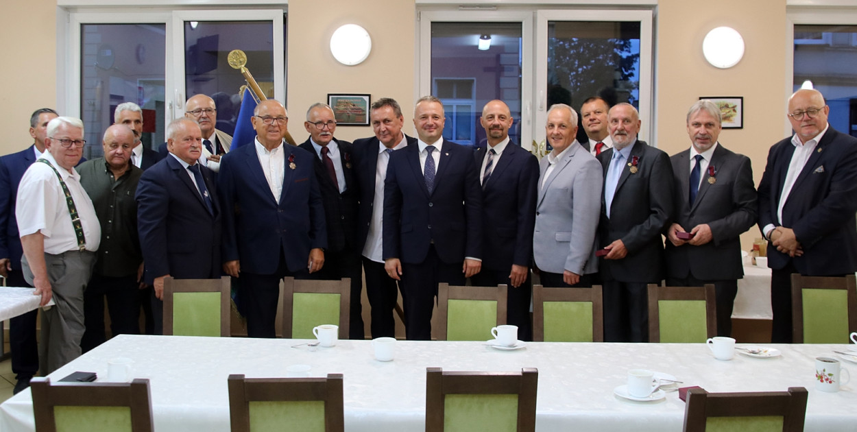 Więcbork: Odznaczenia państwowe dla działaczy PZW