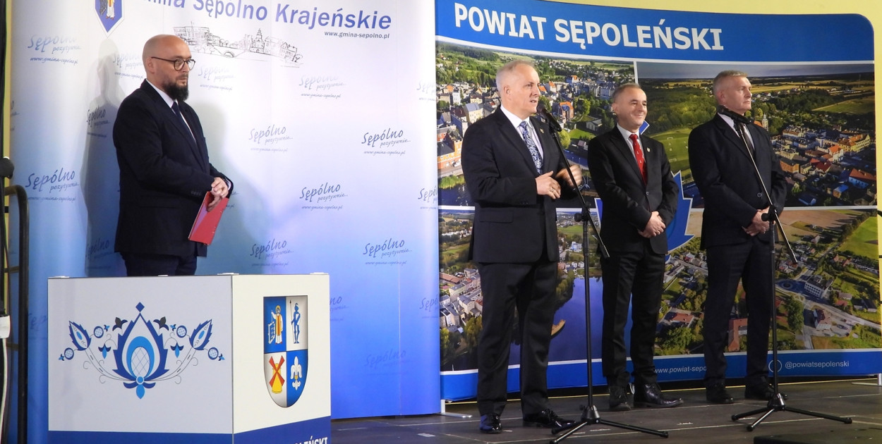 V Targi Pracy i Edukacji w Sępólnie Krajeńskim - fot. Andrzej Ossowski
