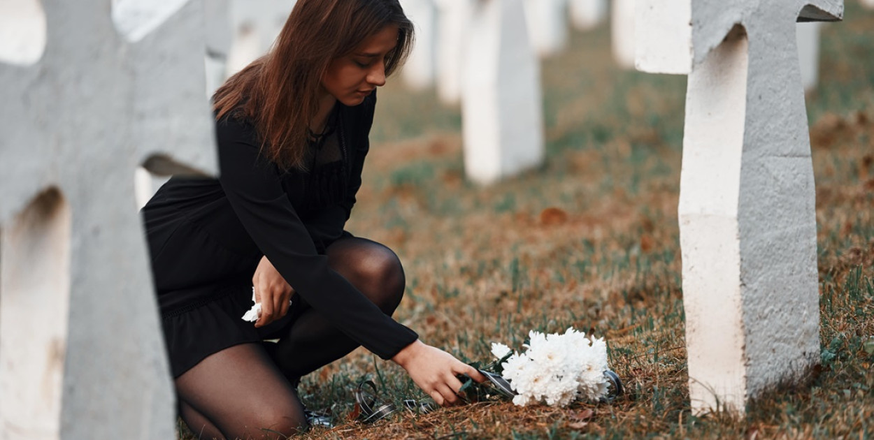 Porządkowanie śladów przeszłości – jak przebiega sprzątanie po zabójstwie