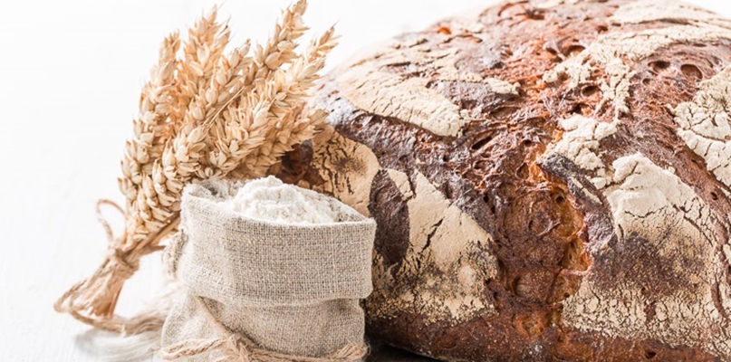 Tuczący i niezdrowy, czyli mity o chlebie