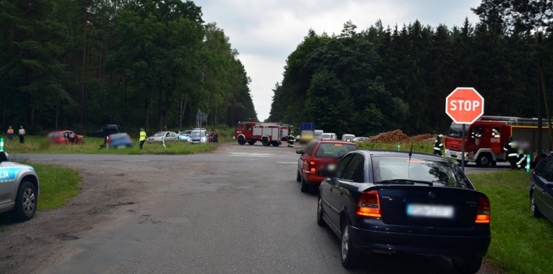 Wypadek na drodze wojewódzkiej nr 189, na trasie Złotów - Więcbork - fot. KPP Złotów