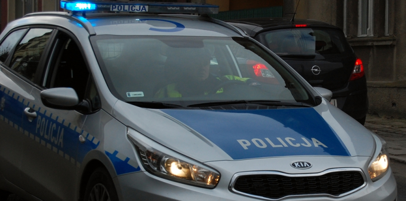 Policja szuka świadków wypadku w Złotowie - fot. ps