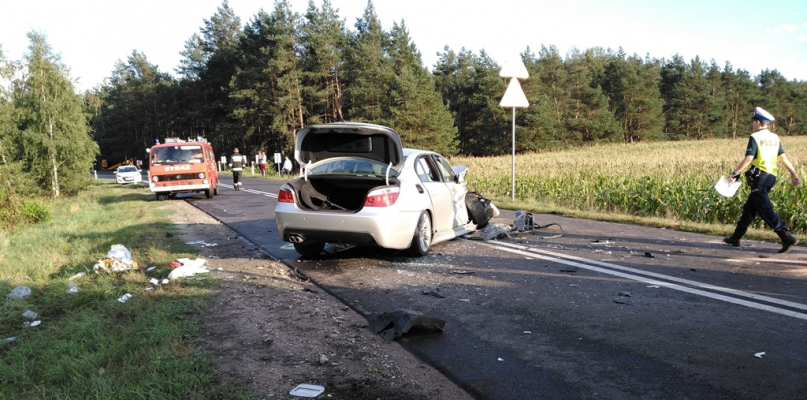 Siedem osób ucierpiało w wypadku pomiędzy Łochowicami a Gorzeniem - fot. OSP Łochowo