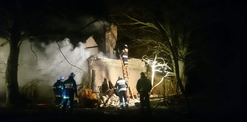 Pożar budynku w Nowym Buczku - fot. KP PSP Złotów