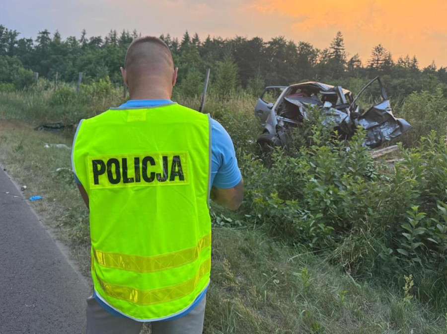 Śmiertelny wypadek w powiecie nakielskim - fot. KPP Nakło nad Notecią