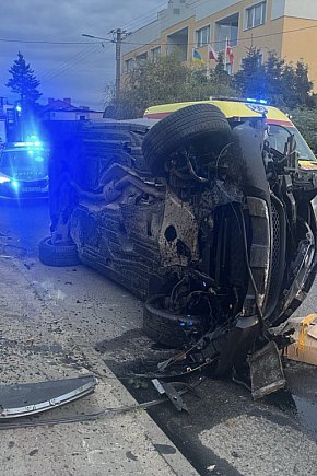 Wypadek z udziałem 19-letniego kierowcy w powiecie człuchowskim-3381