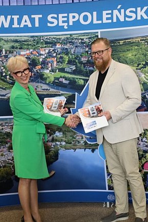 Uroczyste podpisanie umowy na rozbudowę Szpitala Powiatowego w Więcborku-3743