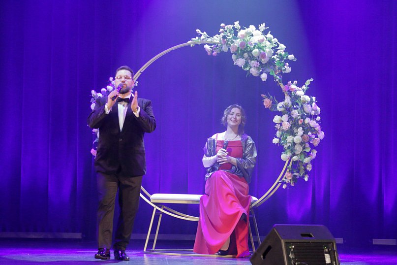 Czar operetki o zachodzie słońca oczarował Sępólno