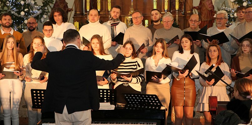 Bożonarodzeniowe Spotkanie w Kościele pw. św. Jadwigi w Gleśnie - 26183