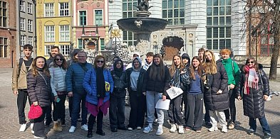 Młodzież z sępoleńskiego LO na kolejnym spotkaniu w ram-27638