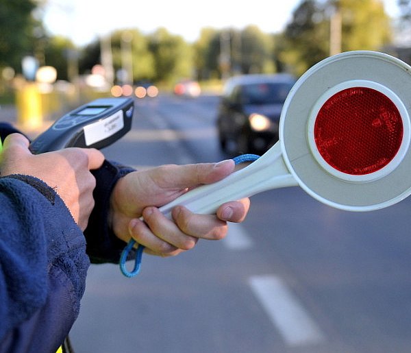 Komenda Główna Policji: podczas majówki zatrzymano 1316 nietrzeźwych kierowców-27635
