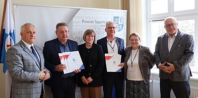 Podpisanie umów na realizację inwestycji drogowych-27769