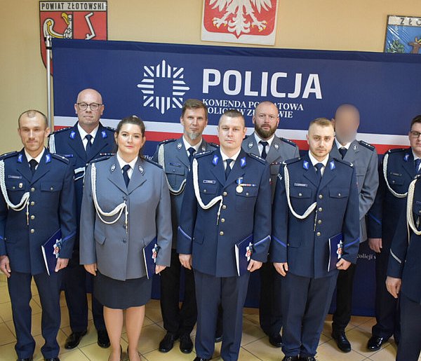 Awanse w złotowskiej jednostce Policji-27795
