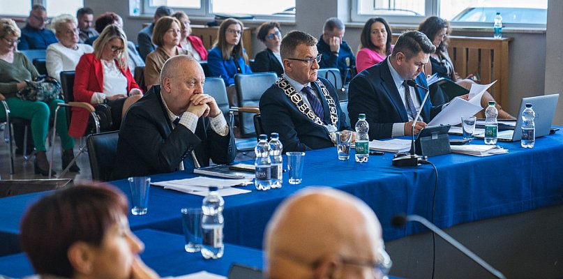 Votum zaufania i absolutorium dla burmistrza Nakła nad Notecią - 27968