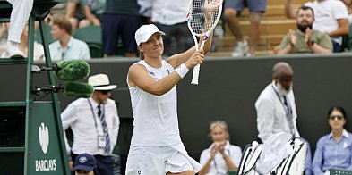Iga Świątek awansowała do drugiej rundy Wimbledonu-28503