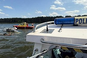 Nieoceniona pomoc policjantów i ratowników WOPR na wodach Zalewu Koronowskiego-29384