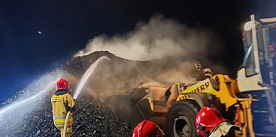 Pożar hałdy węgla w miejscowości Ujście-29427