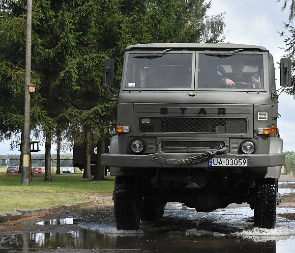 Kolumny wojskowe wyjadą na ulice. Wojsko zapowiada wielkie manewry-29435