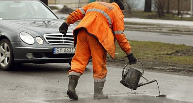 Apel gmin wiejskich do premiera: potrzeba trzy razy więcej środków na drogi lokaln-29461