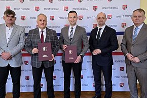 Kolejny krok do uruchomienia połączenia autobusowego Złotów - Sypniewo, gm. Więcbork-4052