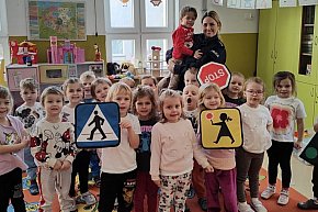 Policjantka z Koronowa z wizytą u przedszkolaków-4153