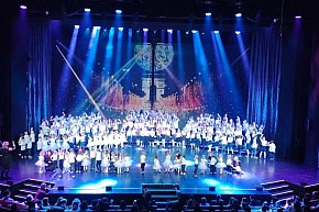 Dzieci z Człuchowa na scenie Teatru Muzycznego w Gdyni-4205